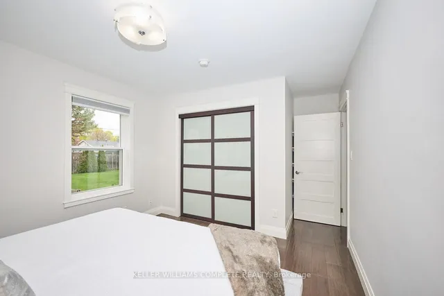 Additional image 11 of 965 KINGSWAY Dr