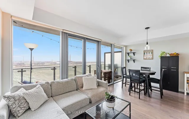 Additional image 10 of 70 Distillery Lane Unit 2105