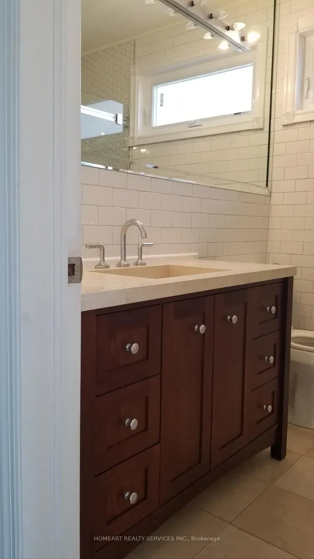 Additional image 8 of 280 Waterloo Ave