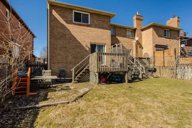 Additional image 37 of 1326 Treeland St