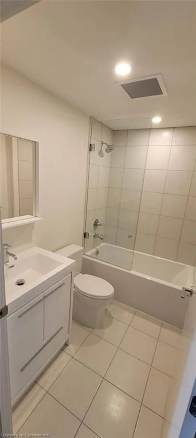 Additional image 23 of 212 King William St Unit 801