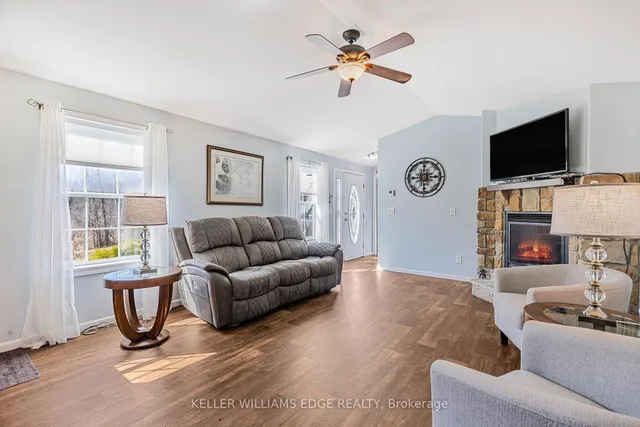 Additional image 5 of 53 Hillside Cres