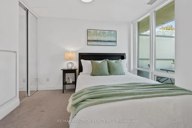 Additional image 22 of 1 Bedford Rd Unit 818