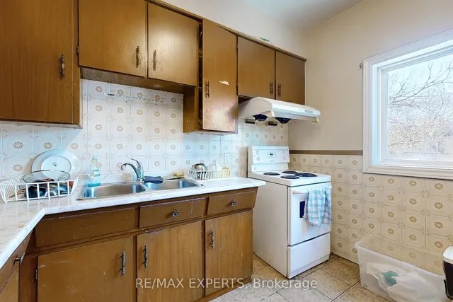 Additional image 20 of 134 Brunswick Ave