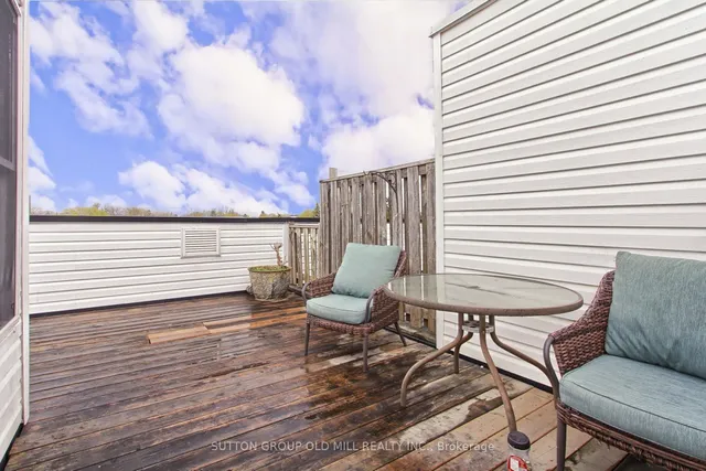 Additional image 28 of 760 Lawrence Ave Unit 167