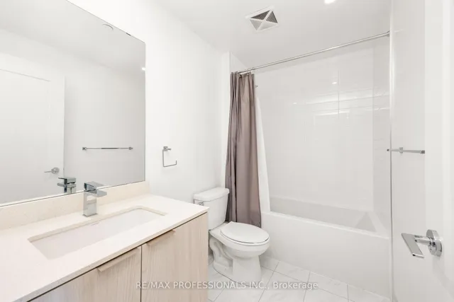 Additional image 13 of 70 Annie Craig Dr Unit 1106