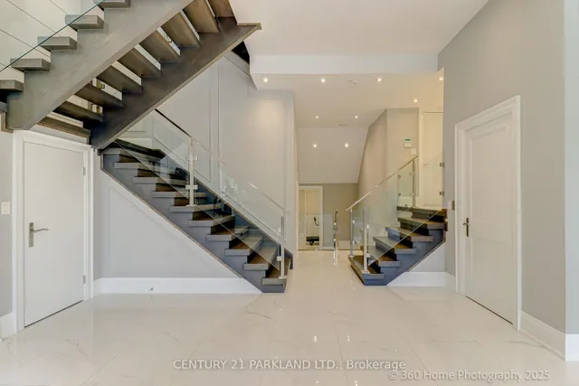 Additional image 38 of 311 Churchill Ave