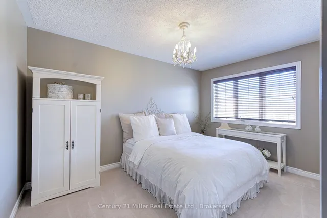 Additional image 26 of 3268 Sealey Cres