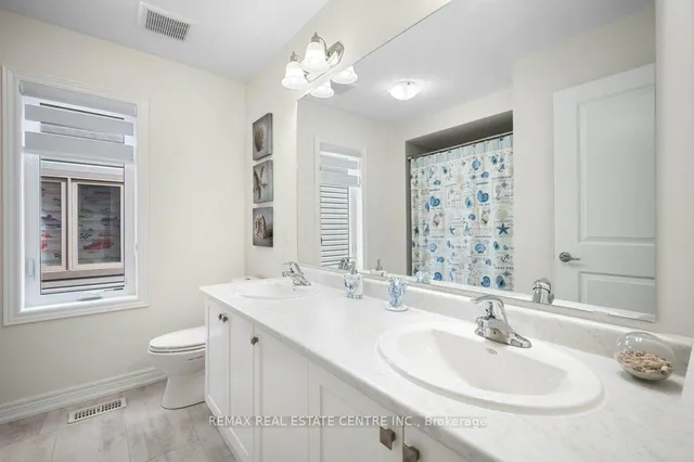 Additional image 29 of 137 Haldimand St