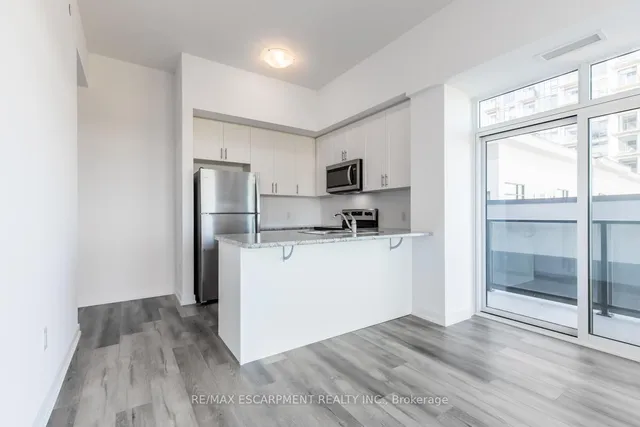 Additional image 14 of 470 Dundas St Unit 502