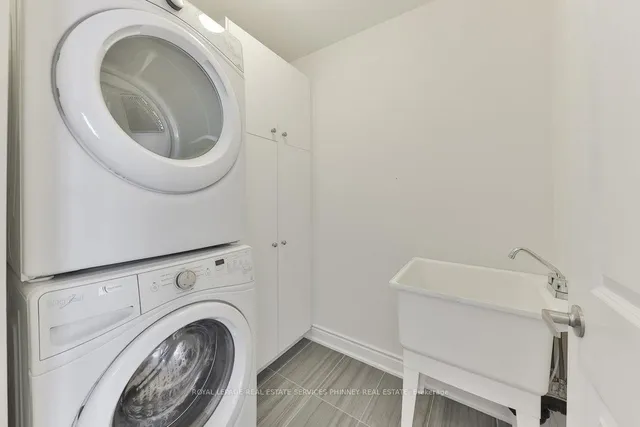 Additional image 6 of 2160 Trafalgar Rd Unit 10