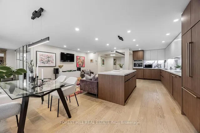 Additional image 17 of 900 Yonge St Unit 201