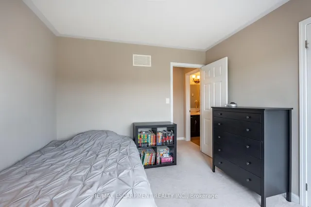 Additional image 28 of 199 Emick Dr