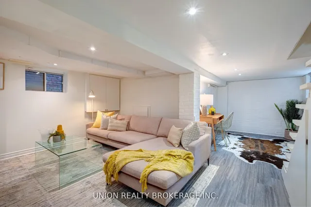 Additional image 20 of 1666 Gerrard St