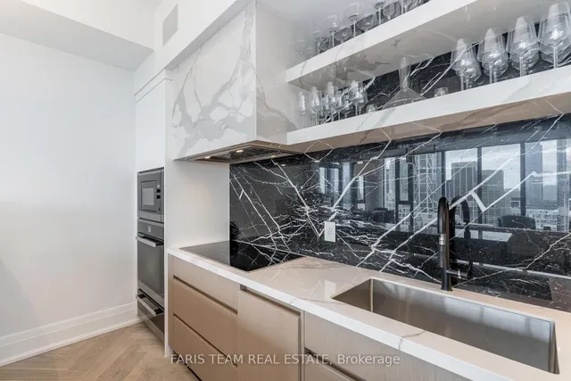 Additional image 8 of 200 Cumberland St Unit 3501