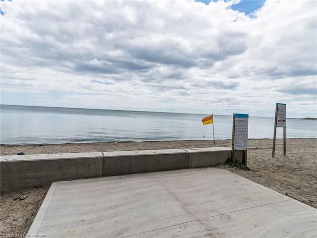 Additional image 47 of 3865 Lake Shore Blvd Unit 401