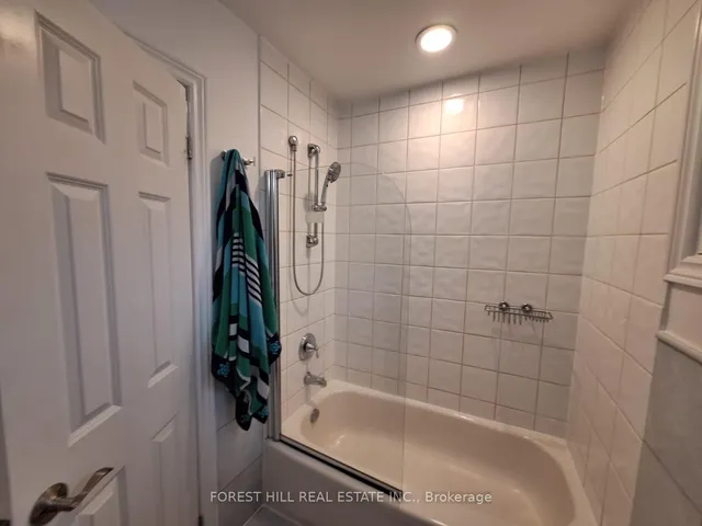 Additional image 8 of 429 Connaught Ave