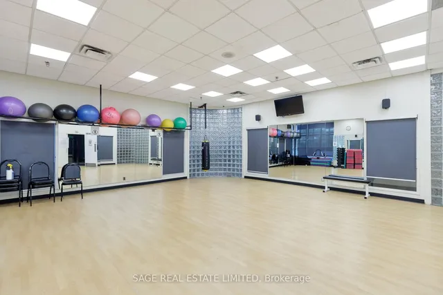 Additional image 37 of 99 Harbour Sq Unit 3002