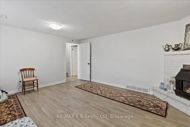 Additional image 25 of 73 Southwood Dr