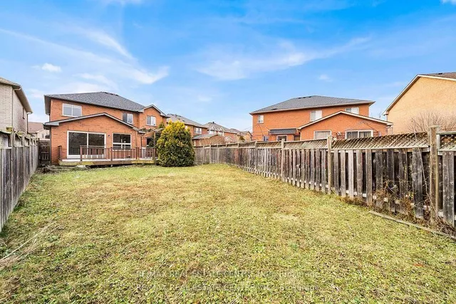 Additional image 40 of 49 Hollowgrove Blvd