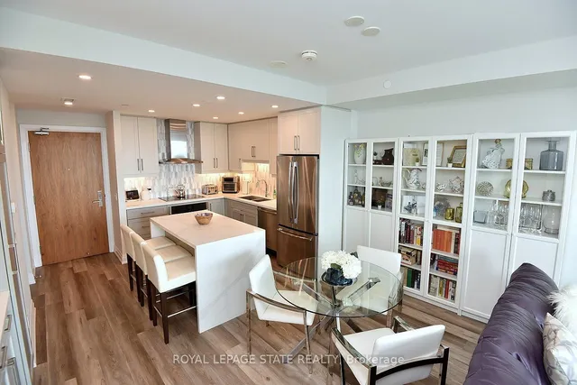 Additional image 13 of 2025 Maria St Unit 1006