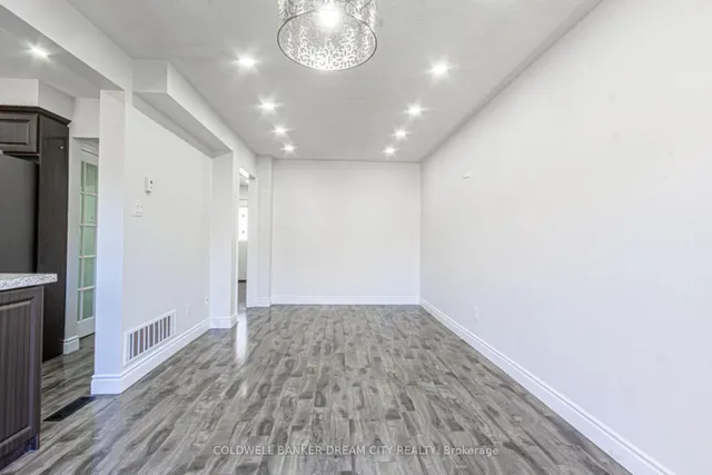 Additional image 12 of 5 Asterwind Cres