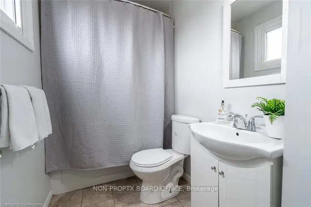 Additional image 20 of 18 Chilton Dr