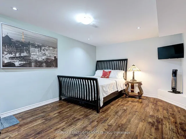 Additional image 30 of 1187 Mcmullen Cres