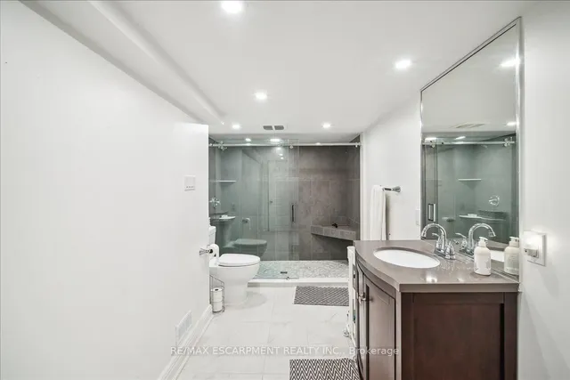 Additional image 34 of 1425 Plains Rd