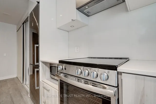 Additional image 11 of 251 Jarvis St Unit 1223