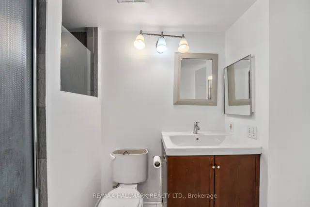 Additional image 8 of 44 Gerrard St Unit PH08