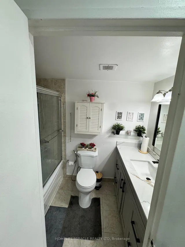 Additional image 20 of 1615 Bloor St Unit 1203