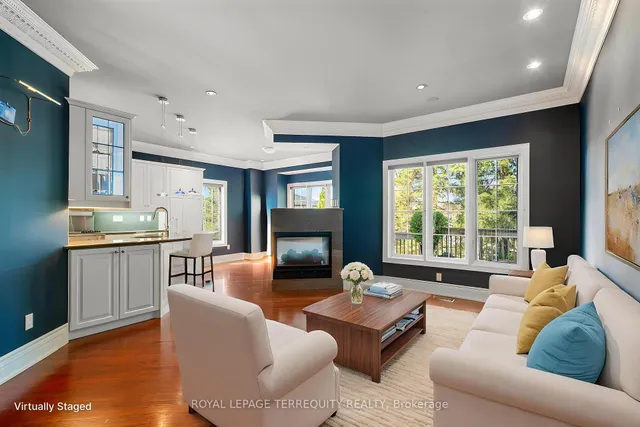 Additional image 10 of 197 La Rose Ave Unit 18