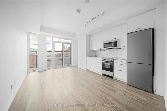 Additional image 4 of 1630 Queen St Unit 405