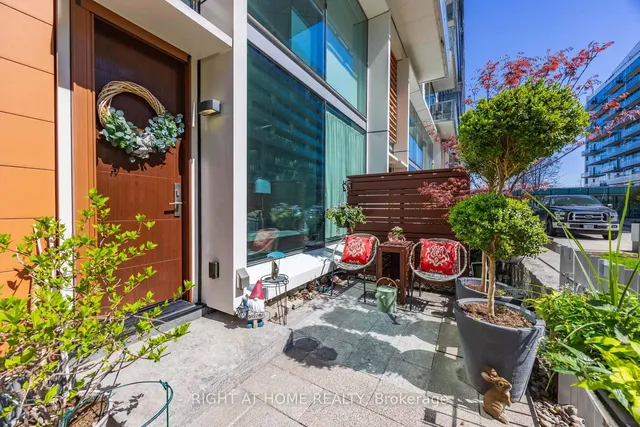 Additional image 43 of 39 Queens Quay Unit 129