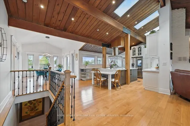 Additional image 19 of 9256 First Line