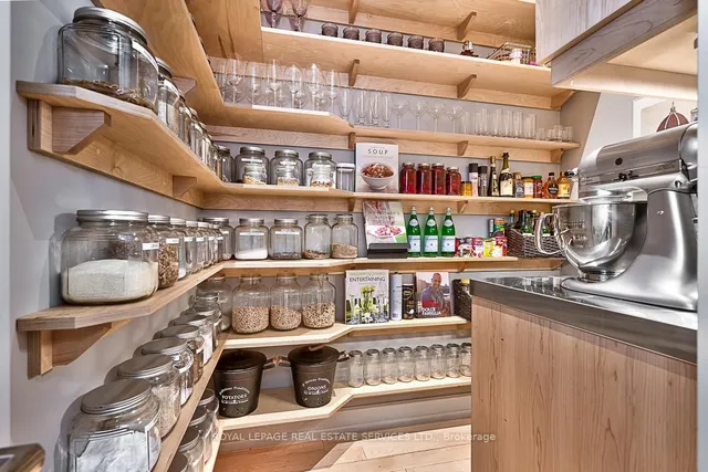 Additional image 17 of 177 Lovers Lane