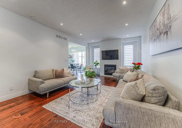 Additional image 8 of 26 SPRING CREEK St