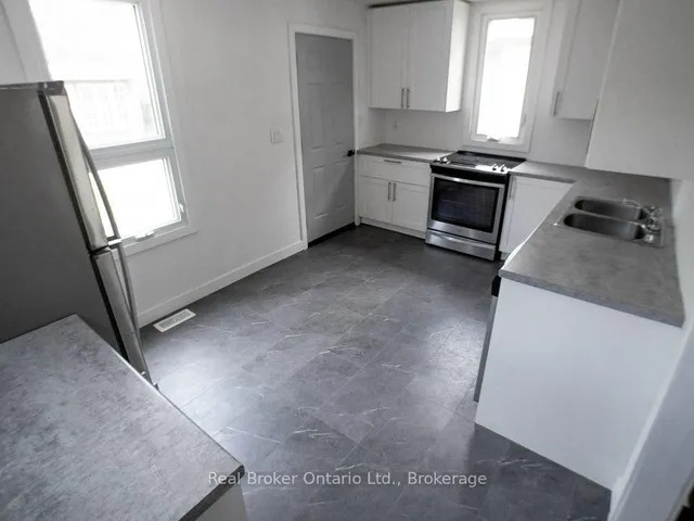 Additional image 10 of 10 Albemarle St