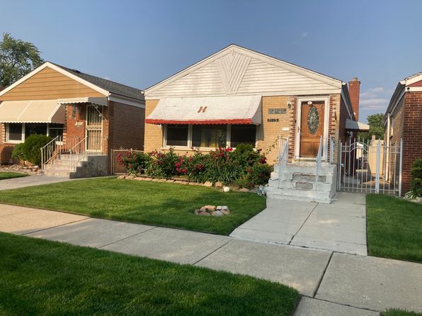 4615 S Lawler Ave, Chicago, IL 60638