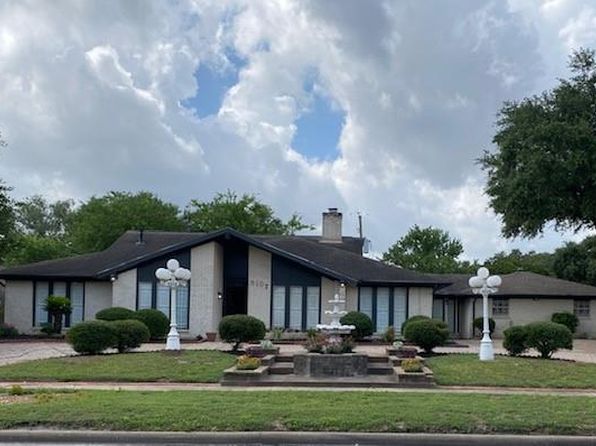 8107 S Braeswood Blvd, Houston, TX 77071