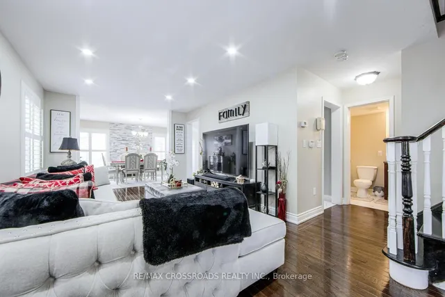 Additional image 8 of 34 Narrow Valley Cres