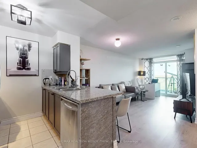 Additional image 13 of 15 Greenview Ave Unit 910