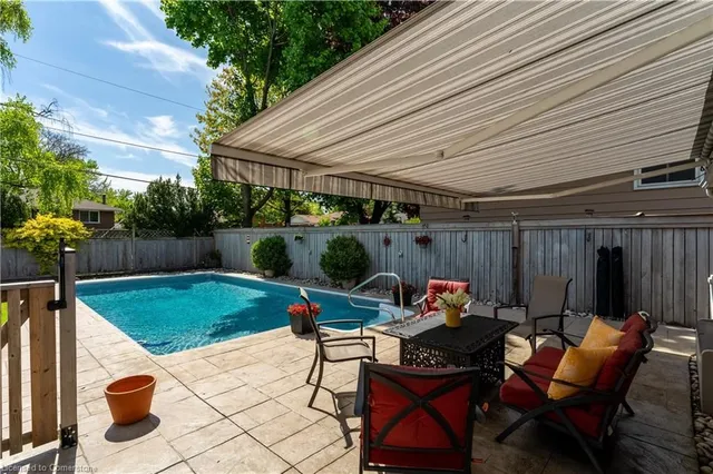 Additional image 40 of 380 Bryant Cres