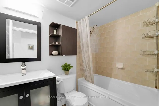 Additional image 13 of 1103 Leslie St Unit 1009