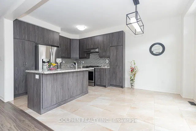 Additional image 15 of 10 Great Falls Blvd