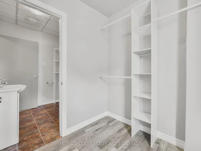 Additional image 31 of 14 Victoria Ave