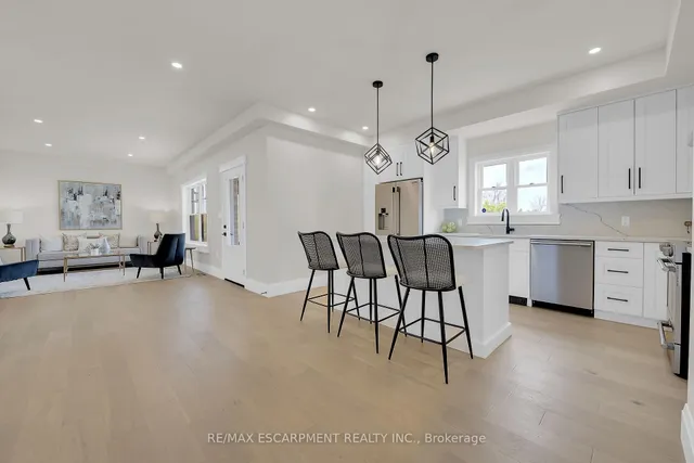 Additional image 22 of 8184 Airport Rd