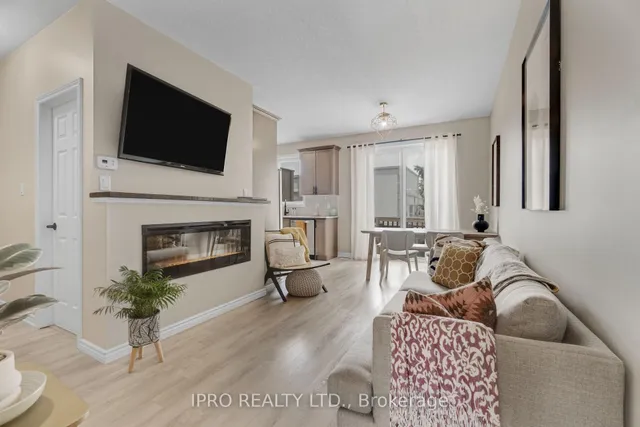 Additional image 8 of 219 Dundas St Unit 46