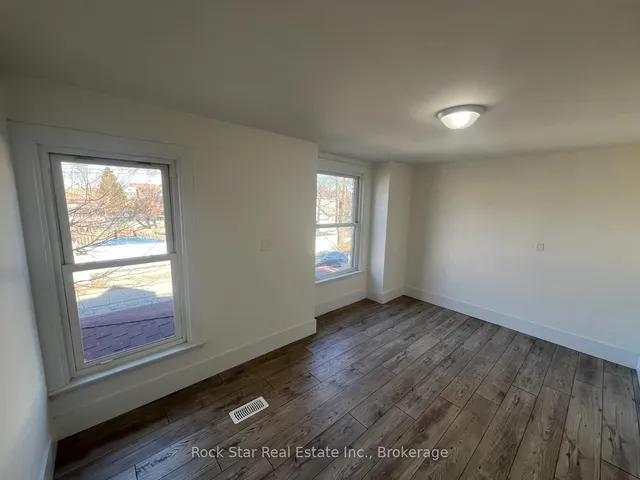 Additional image 9 of 14 Ruth St